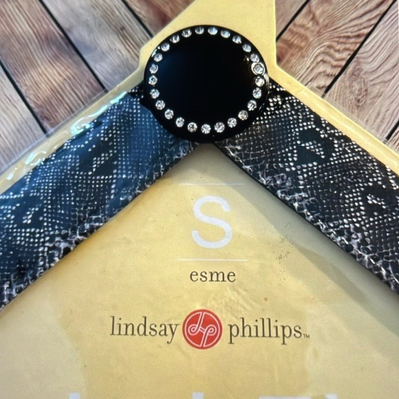 💥BUNDLE OF 3💥 LINDSAY PHILLIPS Switch Flops Size: SMALL & 1 Sz fits all! NWOT - Picture 11 of 13